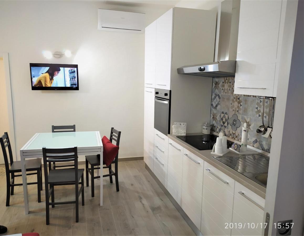 Casa Vacanze Dany Taranto Exterior photo